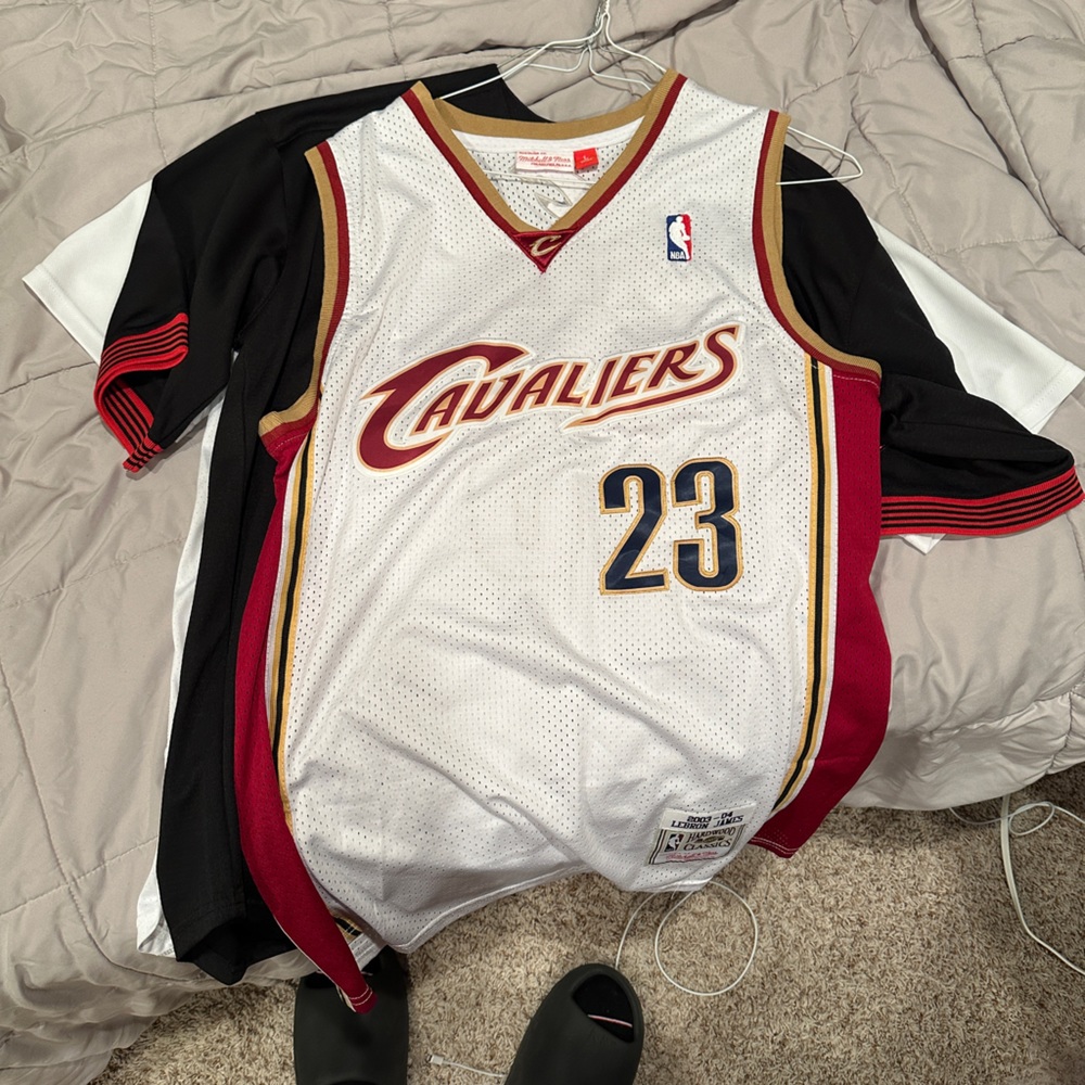 Lebron James Cavs Jersey Classic